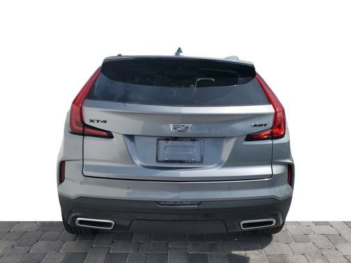 2025 Cadillac XT4 FWD Premium Luxury