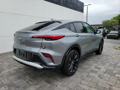 Moonstone Gray Metallic 2026 Buick Envista Sport Touring