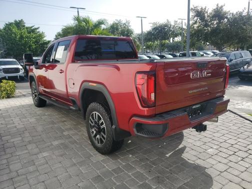 2022 GMC Sierra 2500 AT4