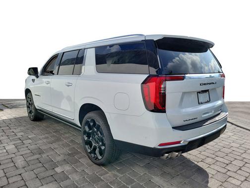 Glacier White Tricoat 2026 GMC Yukon XL Denali