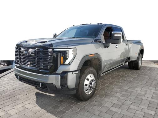 2025 GMC Sierra 3500 Denali
