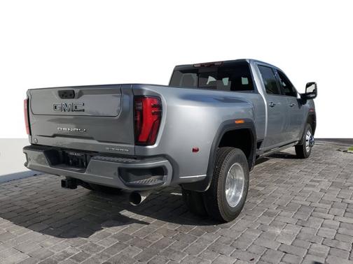2025 GMC Sierra 3500 Denali