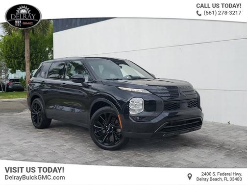 2022 Mitsubishi Outlander Black Edition