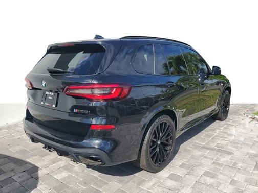 2023 BMW X5 M50i