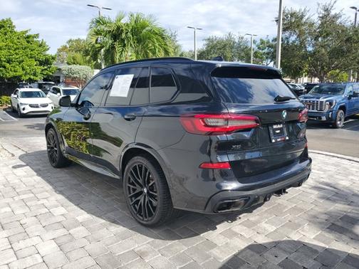 2023 BMW X5 M50i