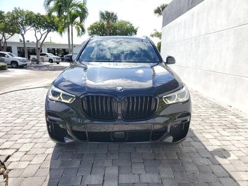 2023 BMW X5 M50i