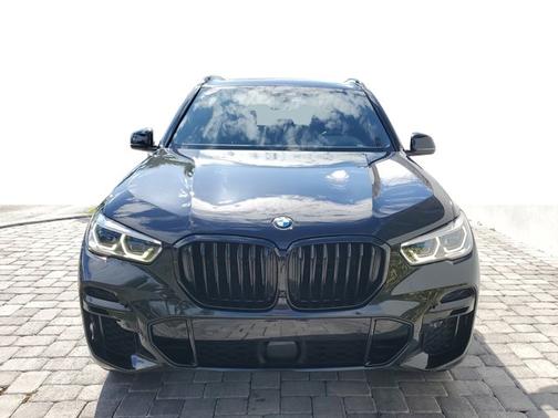 2023 BMW X5 M50i