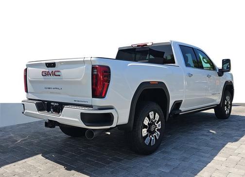 2025 GMC Sierra 2500 Denali