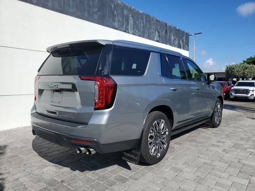 2023 GMC Yukon Denali Ultimate