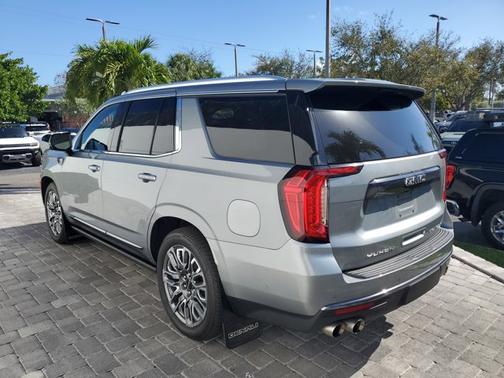 2023 GMC Yukon Denali Ultimate