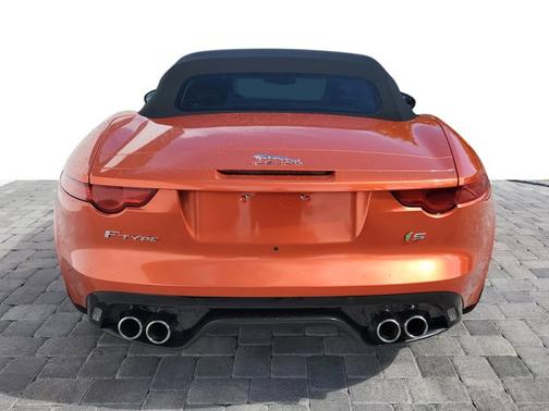 2014 Jaguar F-TYPE V8 S