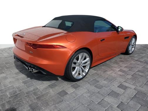 2014 Jaguar F-TYPE V8 S