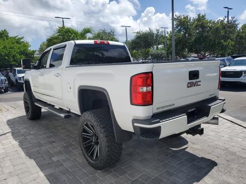 2019 GMC Sierra 2500 Denali