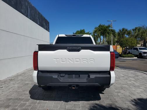 2025 Toyota Tundra SR