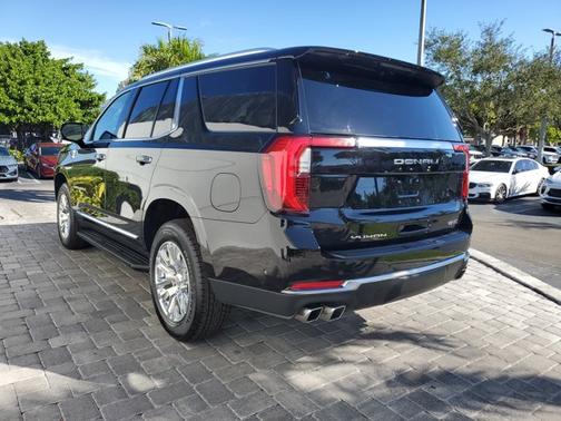 2025 GMC Yukon Denali