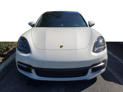 2020 Porsche Panamera 4S