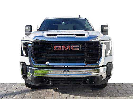 2025 GMC Sierra 2500 Pro