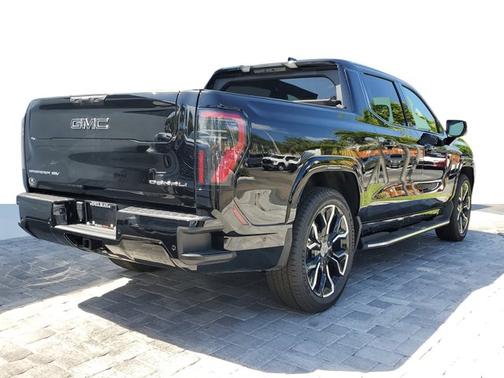 2025 GMC Sierra EV Max Range Denali