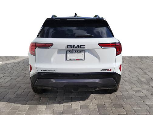 2026 GMC Terrain AWD AT4