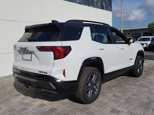 2026 GMC Terrain AWD AT4