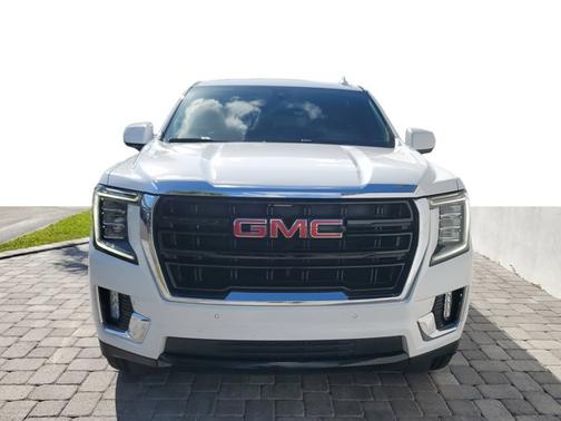 2022 GMC Yukon SLE