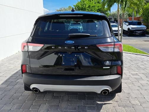 2020 Ford Escape S