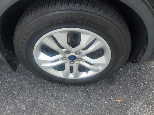 2020 Ford Escape S