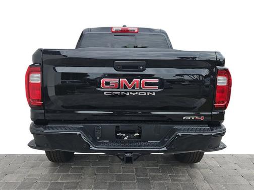 2026 GMC Canyon 4WD AT4