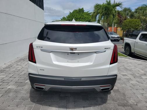 2023 Cadillac XT5 AWD Premium Luxury