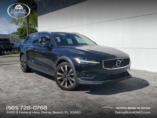 2021 Volvo V60 Cross Country T5