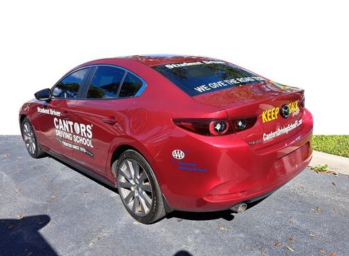 2023 Mazda Mazda3 2.5 S Select