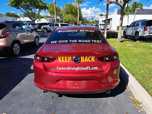 2023 Mazda Mazda3 2.5 S Select