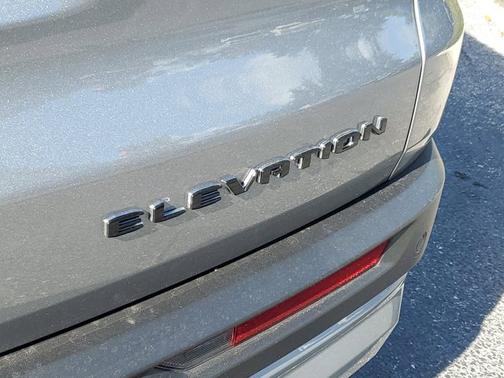 2024 GMC Acadia FWD Elevation