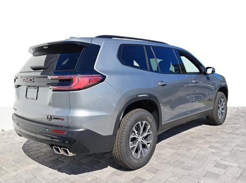 2026 GMC Acadia AWD AT4