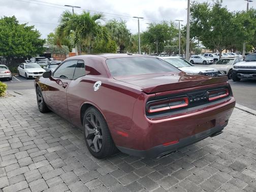 Octane Red Pearlcoat 2019 Dodge Challenger R/T