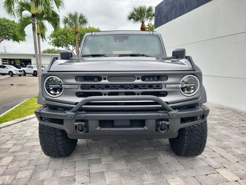 Gray Metallic 2022 Ford Bronco Big Bend