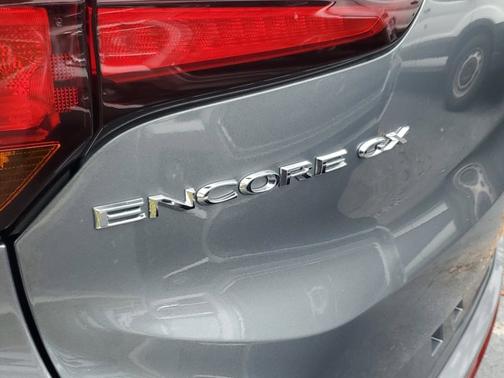 2021 Buick Encore GX Essence