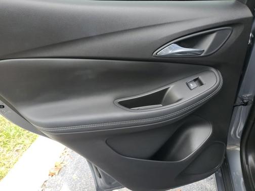 2021 Buick Encore GX Essence