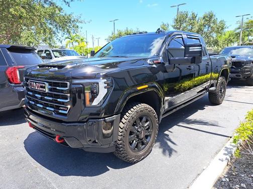 2025 GMC Sierra 2500 AT4