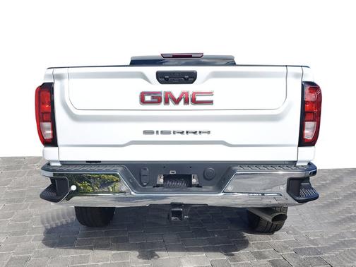 2026 GMC Sierra 2500 Pro