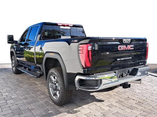 2026 GMC Sierra 2500 SLT