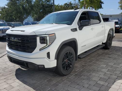 2025 GMC Sierra 1500 Elevation