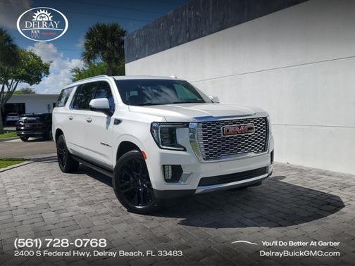White Frost Tricoat 2022 GMC Yukon XL Denali