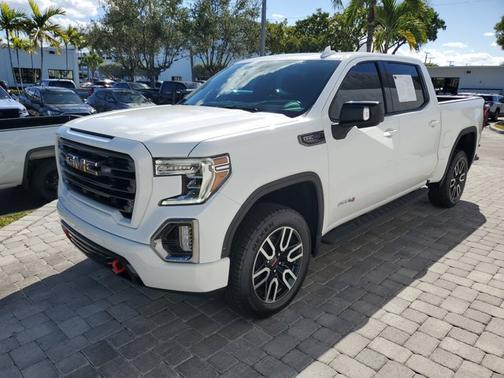 2021 GMC Sierra 1500 AT4