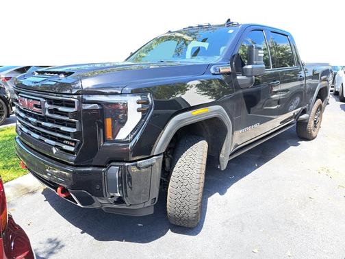 2024 GMC Sierra 2500 AT4