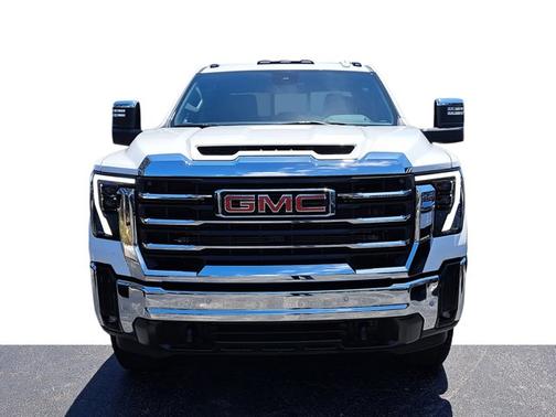 2025 GMC Sierra 2500 SLT