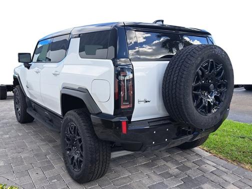2026 GMC HUMMER EV SUV 2X