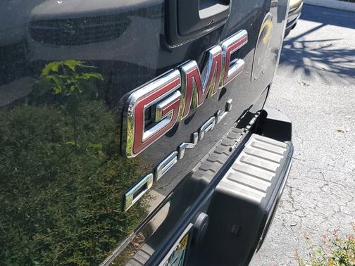 2022 GMC Canyon 4WD Denali