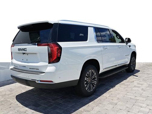 2025 GMC Yukon XL Elevation