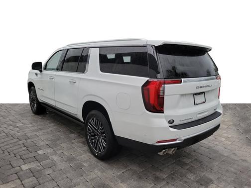 Summit White 2026 GMC Yukon XL Denali